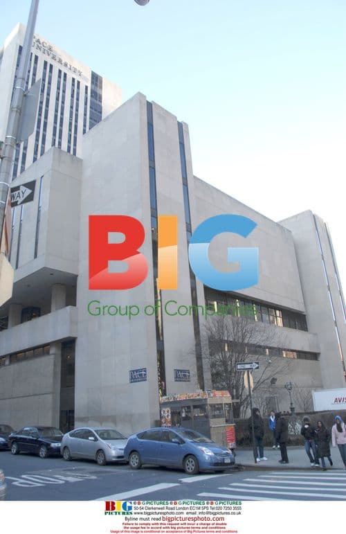 Michelle Williams Enters Pace University for 'Mammoth' Filming