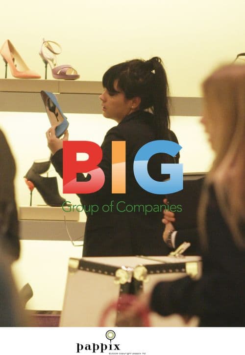 Lily Allen shopping at Chanel, London