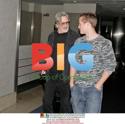 Kris Kristofferson Arrives at LAX