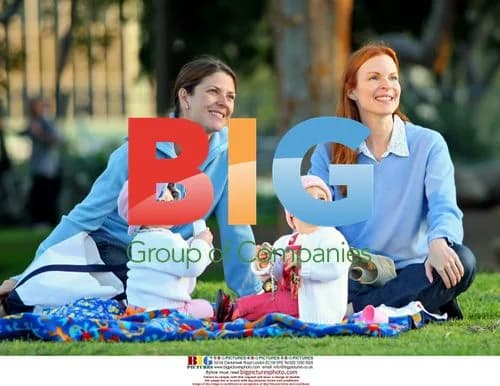 Marcia Cross with twins at park