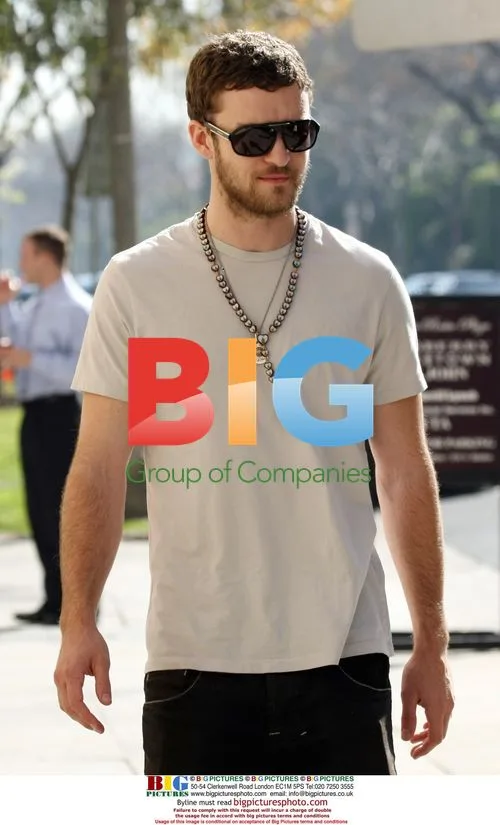 Justin Timberlake cruises through Beverly Hills