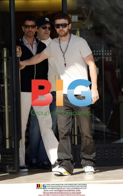 Justin Timberlake Cruises Through Beverly Hills