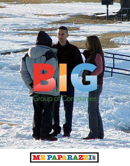 Tobey Maguire and Natalie Portman filming 'Brothers'