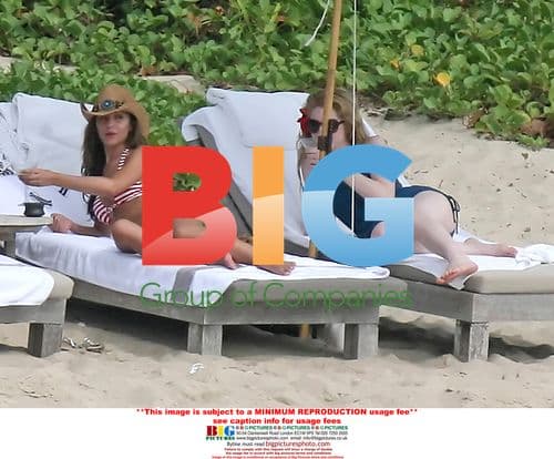 Cheryl Cole Parties with Girls Aloud in Thailand