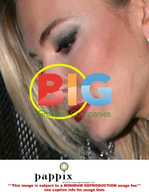 Sienna Miller Leaving for BAFTA Awards