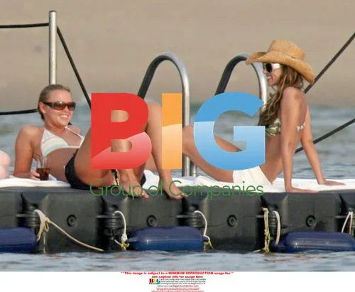 Cheryl Cole and Girls Aloud Party in Thailand