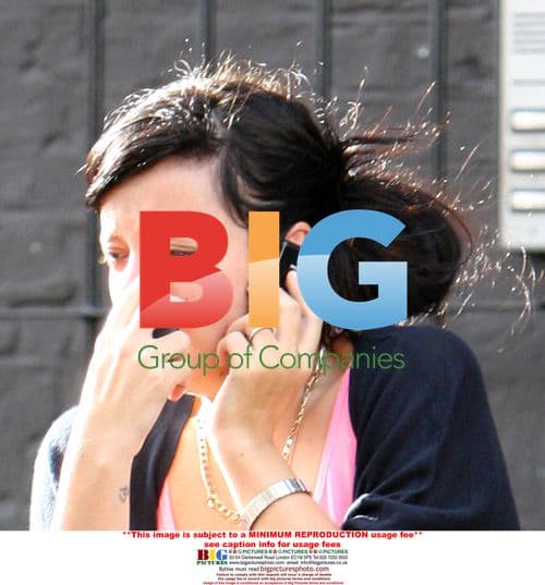 Lily Allen Seen Crying and Shopping in London