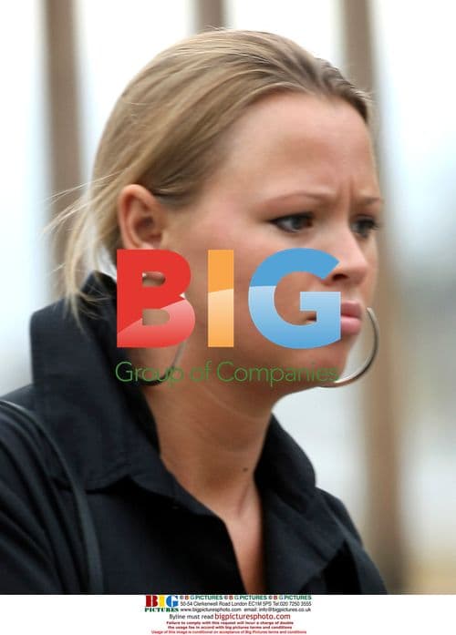 Kimberley Walsh Out Shopping in LA