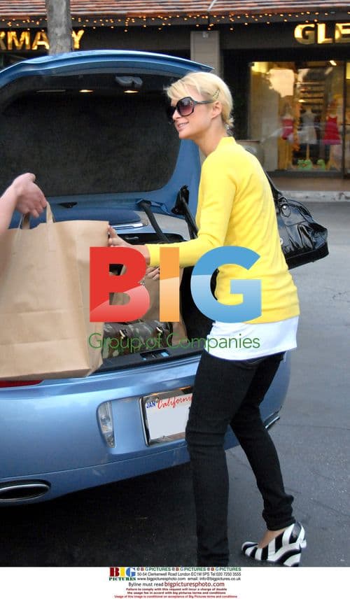 Paris Hilton Shops for Nicole Richie's Daughter Harlow