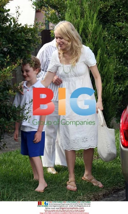 Naomi Watts Takes Son to Visit Family