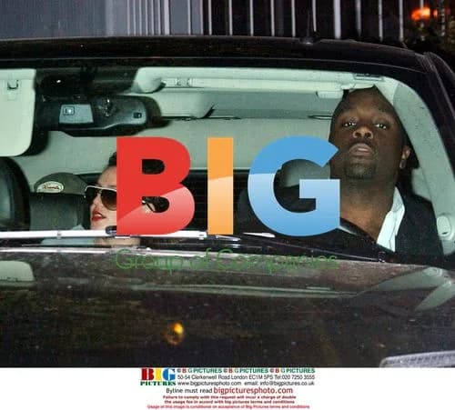 Britney Spears Leaves Hair Salon in Escalade