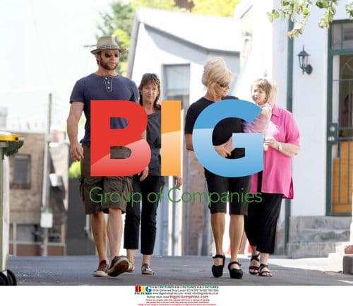 Hugh Jackman house hunting in Sydney