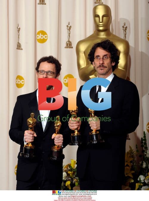 Coen Brothers Pose with Oscars