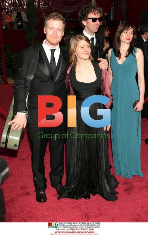 Glen Hansard and Marketa Irglova at Oscars