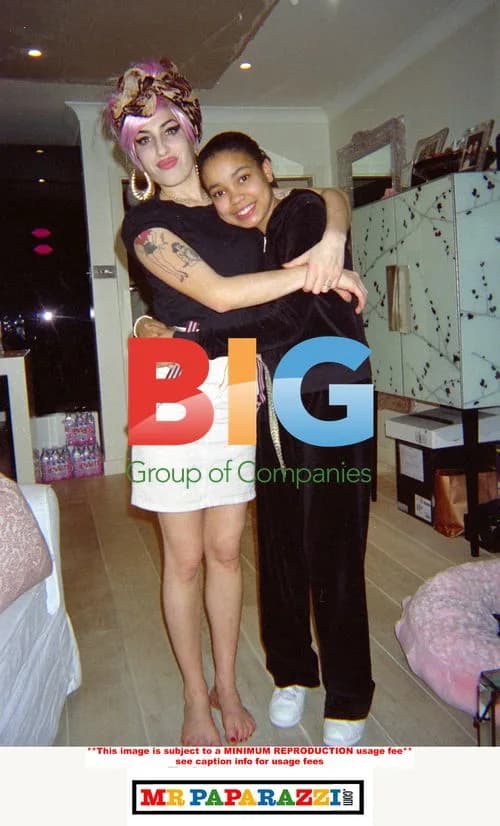 Amy Winehouse and Kelly Osbourne night out