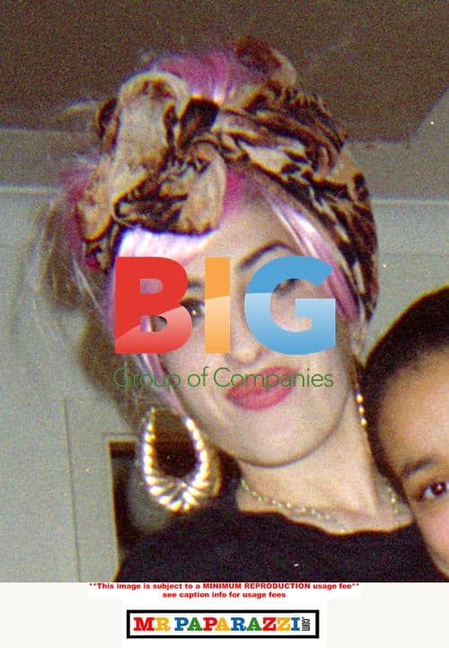 Amy Winehouse and Kelly Osbourne Enjoy Girlie Night in London