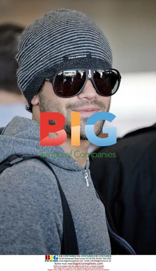 Jesse Metcalfe departs LAX