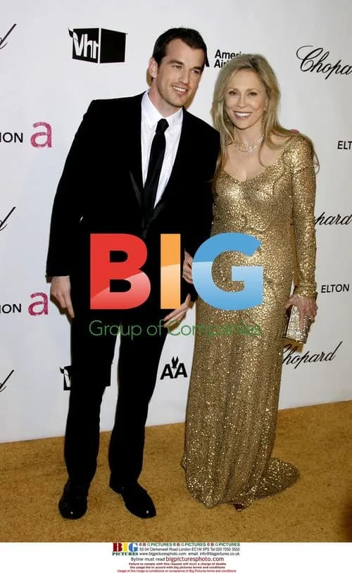 Faye Dunaway and son at Elton John AIDS Foundation Oscar Party
