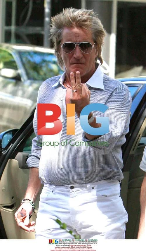 Rod Stewart and Family Breakfast in Sydney