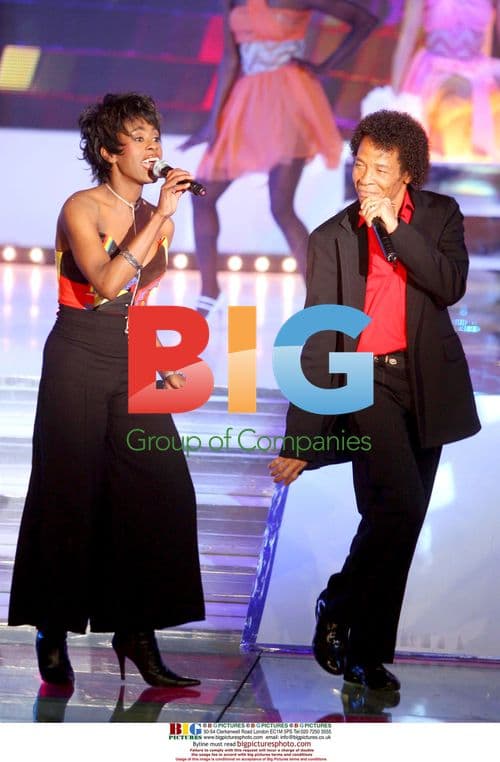 Ottowan recording 'Vivement dimanche'