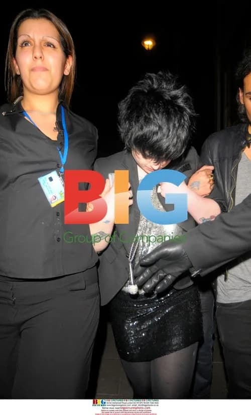 Drunk Kelly Osbourne Leaves Party
