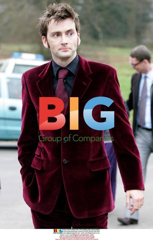 Actress Billie Piper marries Laurence Fox