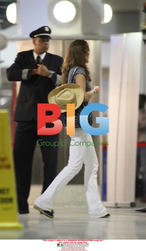Kate Middleton Boarding Flight in Barbados