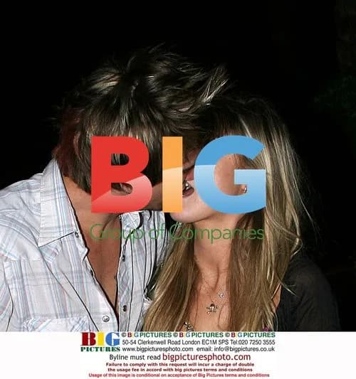 Sean Stewart and Caleigh Peters kiss in Miami