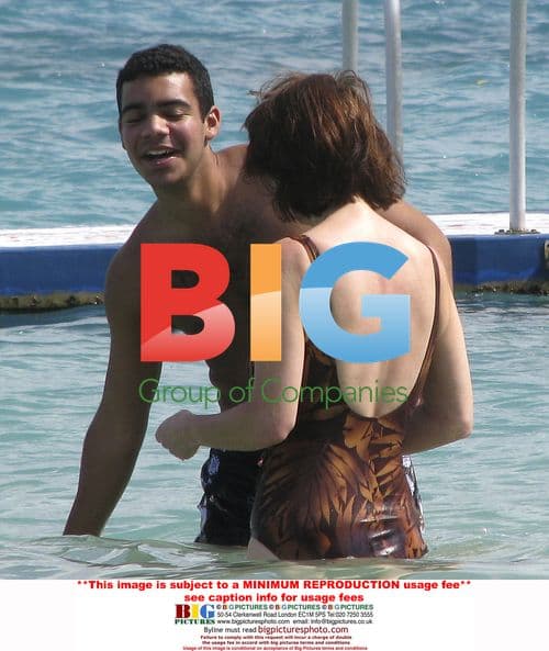 Sir Trevor McDonald's Christmas Vacation with Family