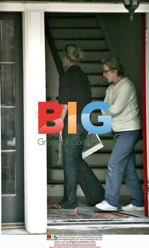 Katherine Heigl and Josh Kelley Check on New Home