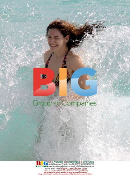 Kelly Brook's Caribbean Getaway with Billy Zane