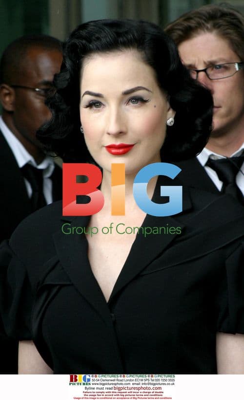 Dita Von Teese at 2008 Chanel Fashion Show