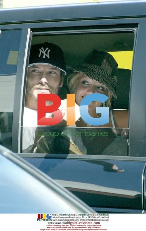 Britney Spears Leaves Dentist Office