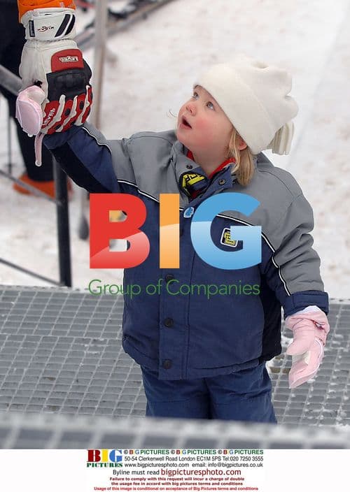 Dukes of Palma Enjoy Snow with Infanta Irene