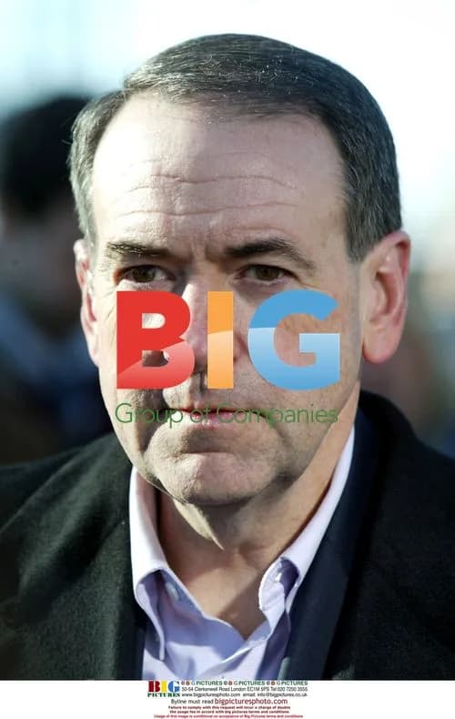 Mike Huckabee Wins Iowa Caucus
