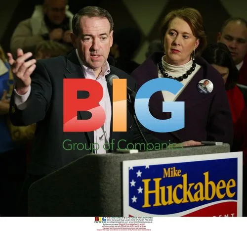 Huckabee Wins Iowa Caucus