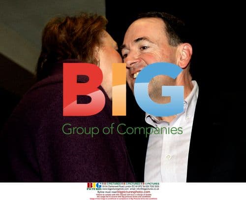 Mike Huckabee Wins Iowa Caucuses