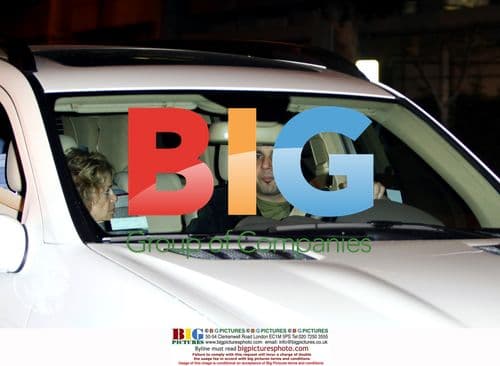 Sam Lutfi leaves Cedars Sinai with mystery women