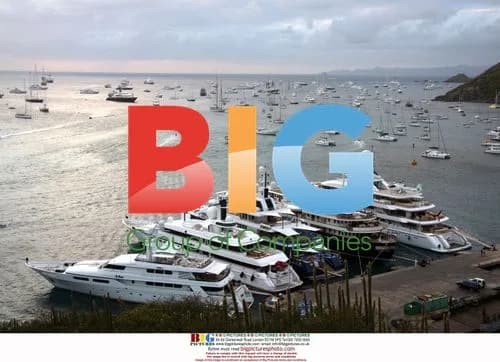 Billy Joel Enjoys Holiday in St Bart's