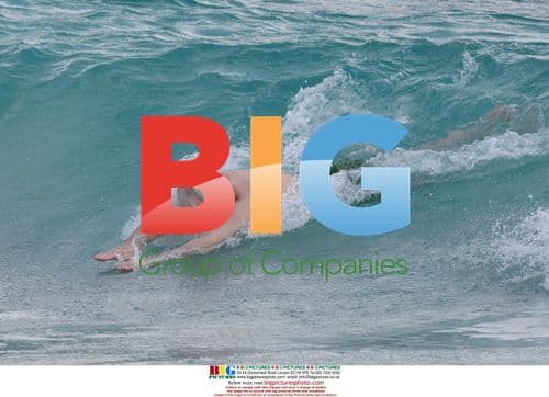 Steve Martin enjoys Caribbean holiday with wife