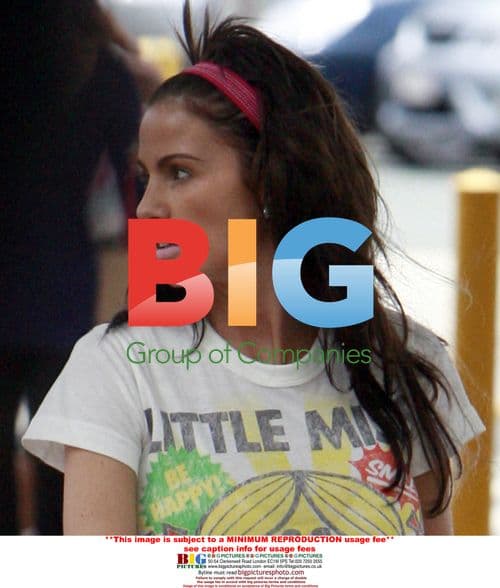 Jordan, Peter Andre, and Family Go Shopping