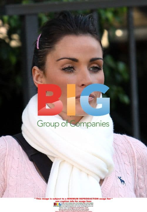 Katie Price and Peter Andre visit cosmetic surgery clinic