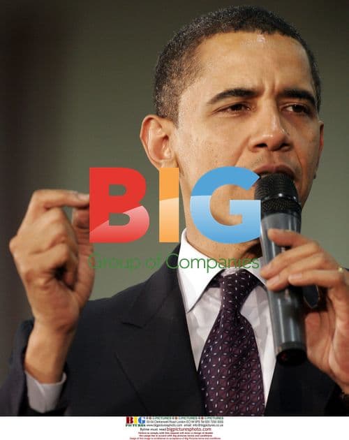 Barack Obama speaks at Concord High School