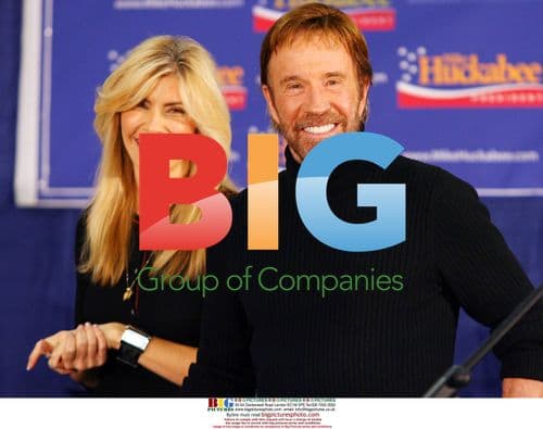 Chuck Norris, Gena O'Kelley Campaign with Mike Huckabee