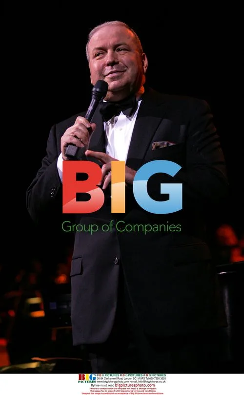 Frank Sinatra Jr. Performs at Seminole Hard Rock