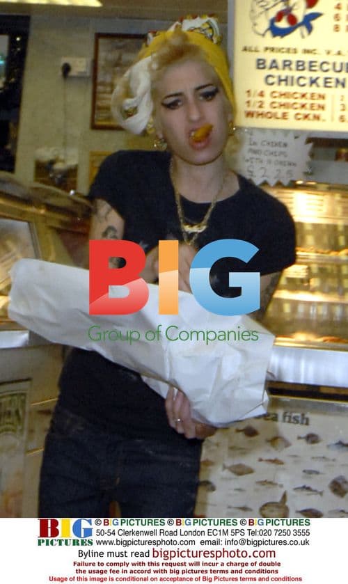 Amy Winehouse's new blonde look