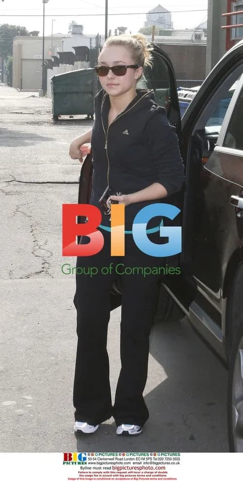 Hayden Panettiere Visits Gym