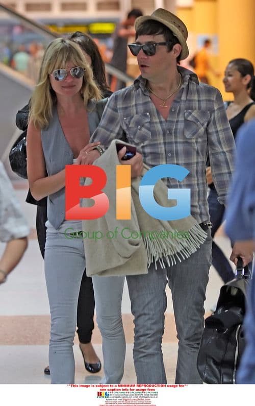 Kate Moss and Jamie Hince frisked at Thailand airport