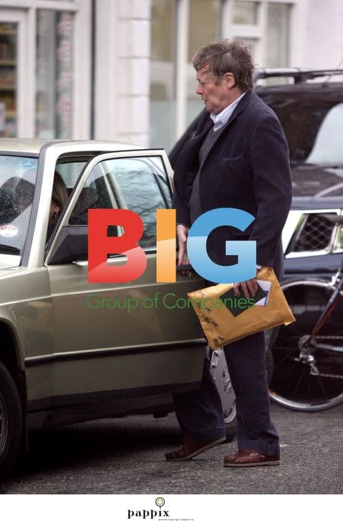 Simon Ward Running Errands in London