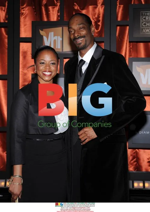 Snoop Dogg and wife Shante at Critics' Choice Awards